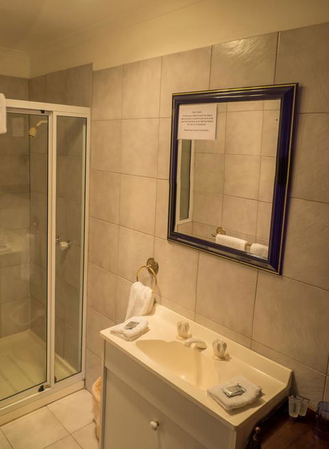 Battery Point Manor - Broome Tourism 3