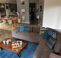 Bay Breeze Holiday Home - Broome Tourism