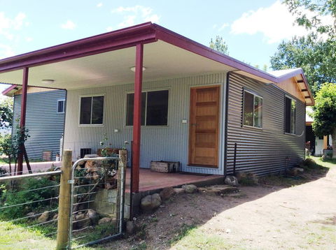 Bay Creek Guest House - Broome Tourism 3
