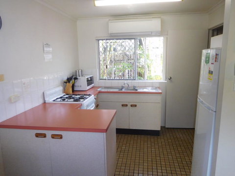 Bayshores Apartment Hervey Bay - Broome Tourism 1