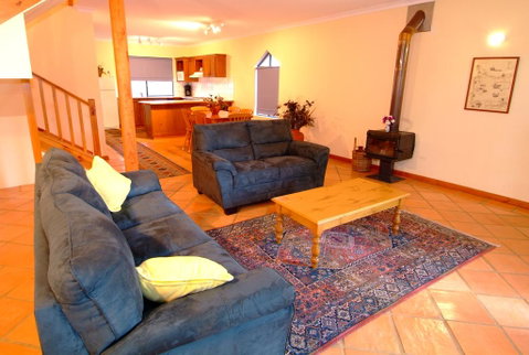 Beach Casa - Broome Tourism 1