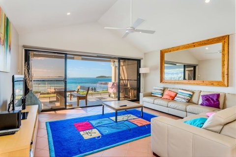 Beach Duplex 72b Marine Dr - Fingal Bay - Broome Tourism 2