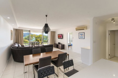 Beach Front Lagoon Lodge Apartments - Broome Tourism 2
