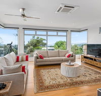 Beach Road Luxury with Ocean Views - Broome Tourism