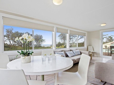 Beachbreak - Fall Asleep To The Sound Of The Ocean - Broome Tourism 0