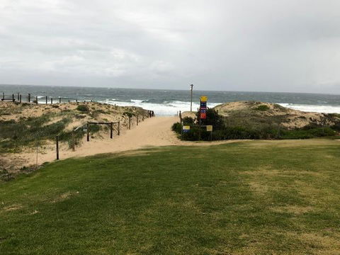Beachfront Living Cronulla - Broome Tourism 1