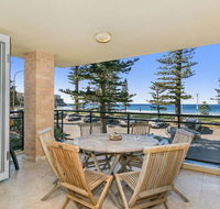 Beachfront on Golden Mile - Broome Tourism