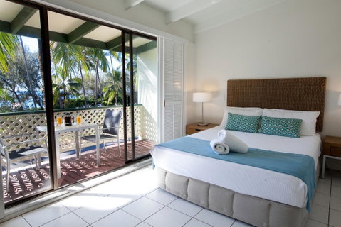 Beachfront Terraces Exclusive Onsite Reception And Management - Broome Tourism 3