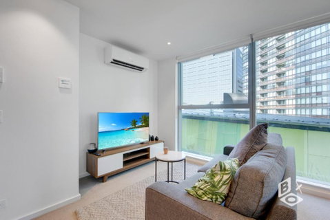 REST COLLECTION Apartments On Collins Docklands - Broome Tourism 0