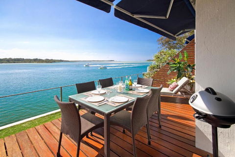 Riverfront Apartment, Perfect Location - Broome Tourism 1