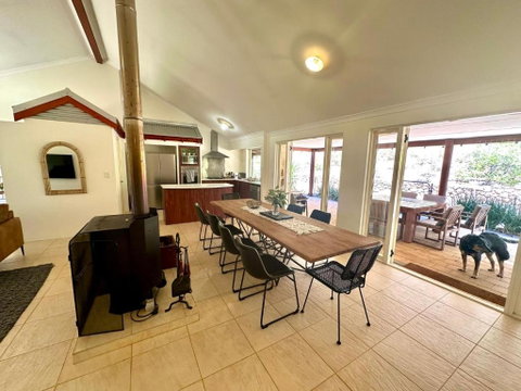 Redtail House - Carlotta - Broome Tourism 3