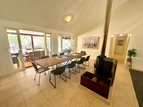 Redtail House - Carlotta - Broome Tourism 1