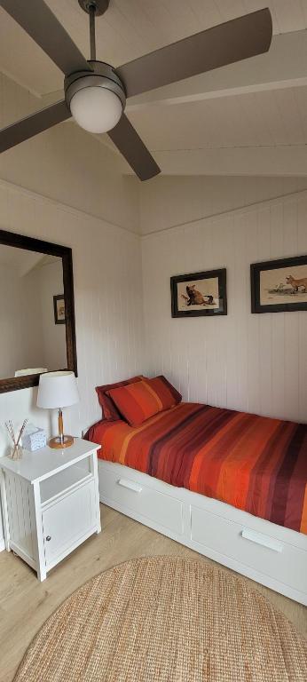 Relax At Rowdygoose Farm - Broome Tourism 3