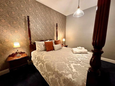 Renovated Cottage Near Cataract Gorge Launceston - Broome Tourism 1