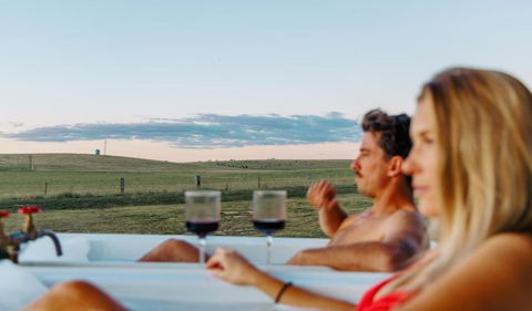 Rest Private Escape At BoxGrove - Broome Tourism 0