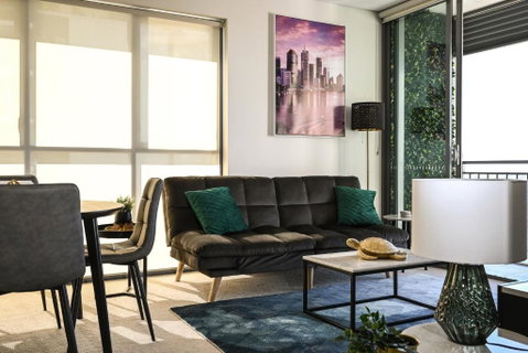 River View Apartment In Brisbane With Parking - Broome Tourism 0