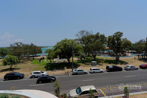 RIVERFRONT BREEZE @ The Cosmopolitan Unit10307 - Broome Tourism 2