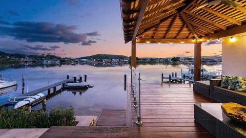 Riverside Retreat - Absolute Waterfront - Broome Tourism 0