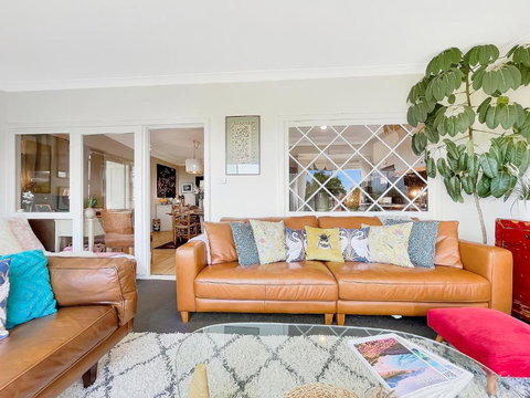 Riversong & Sea Dreaming - Broome Tourism 3