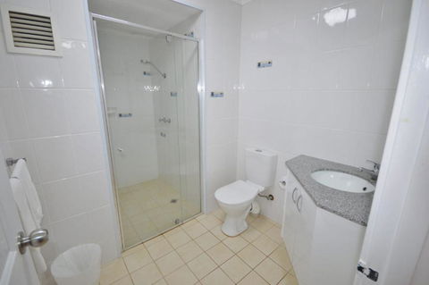 Riverview Holiday Apartment 93 - Kalbarri WA - Broome Tourism 0