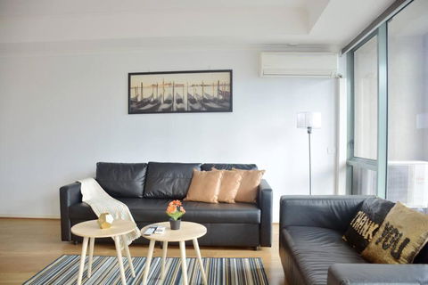 RiverView Spacious 3BR2Bath2Car WifiPoolGym Crown - Broome Tourism 0