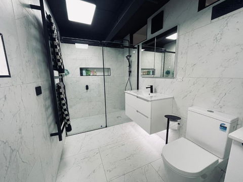 Red Tulip Apartments In Prahran - Broome Tourism 2