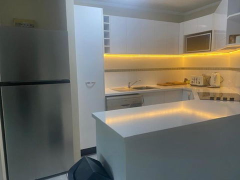 ROOFTOP APARTMENT AT MARINA TERRACES - Broome Tourism 2