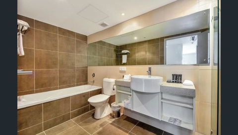 Room With Kitchen At Pandanus - Broome Tourism 1