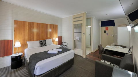 Rose City Motor Inn - Broome Tourism 3