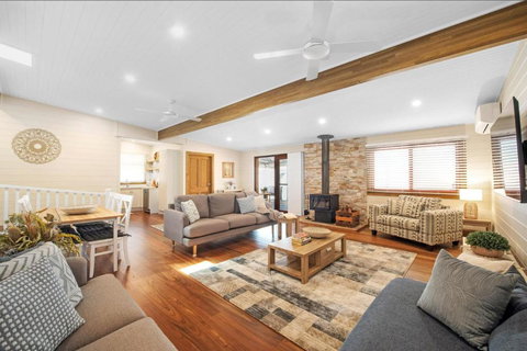 Rosemill Cottage - Mobility Friendly Accommodation Never Looked Better! - Broome Tourism 1