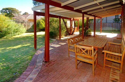 Rosewood Cottage - Broome Tourism 0