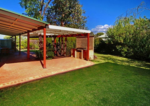 Rosewood Cottage - Broome Tourism 3