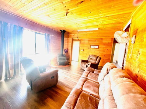 Ross Creek Farm Stay - Broome Tourism 1