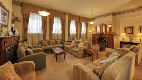 Royal Exchange Hotel - Broome Tourism 3