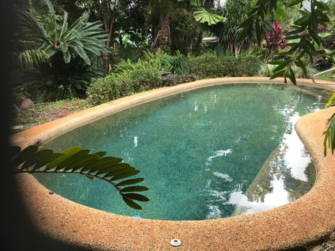 Royal Palm Cottage, Entire Two Bedroom 2 Bathroom House With Pool - Broome Tourism 2