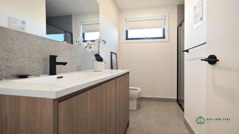 Royalty Living Unit 3 - Broome Tourism 3