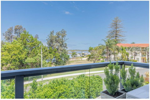 Salt & Sand Getaway - Broome Tourism 0