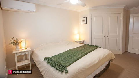 Salt Water Villa Bermagui Four Bedroom Central Location With Wifi - Broome Tourism 2