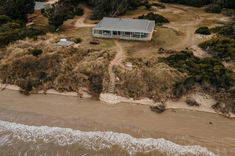 Saltair Freycinet - Broome Tourism 2