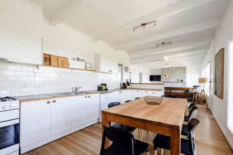 Saltwater Terrace With Panoramic Ocean Views - Broome Tourism 3