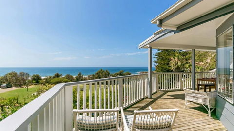 Salty Air Beachside Cottage At Killcare - Broome Tourism 0