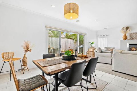 Salty Sage Beach House - Broome Tourism 2