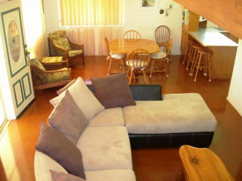 Sand Piper Cottage Rainbow Beach - Broome Tourism 1