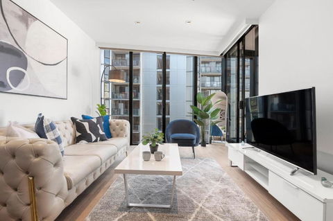 Rooftop Pool Stunning Apt At Marvel Stadium With Free Parking - Broome Tourism 1