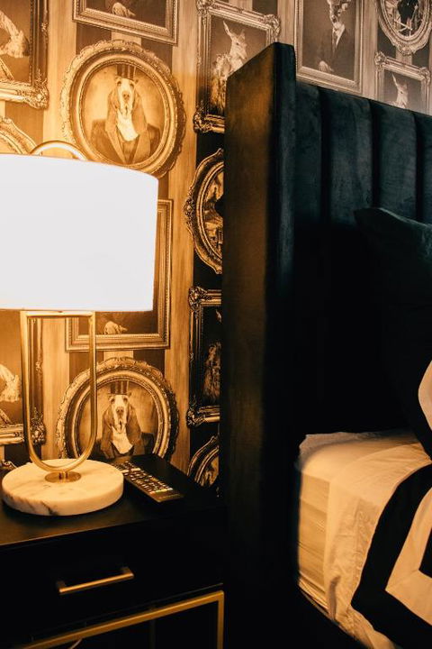 Rooms Of Renown - The Panaretto Parlour - Broome Tourism 2