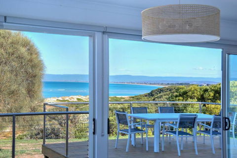 Sandbar Beach House - Broome Tourism 0