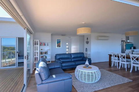 Sandbar Beach House - Broome Tourism 2