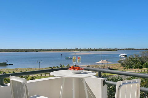 Sandcastles On The Broadwater - Broome Tourism 0
