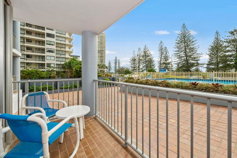 Sandpiper Broadbeach - Broome Tourism 1