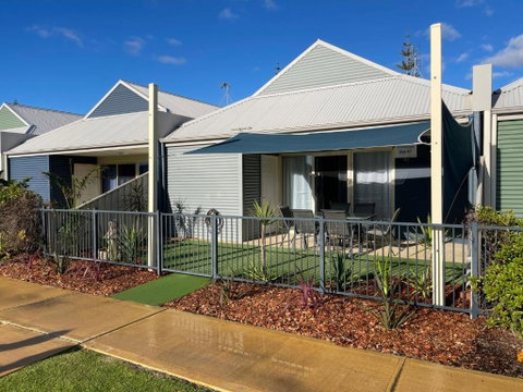 Sandpiper Escape - Broome Tourism 0